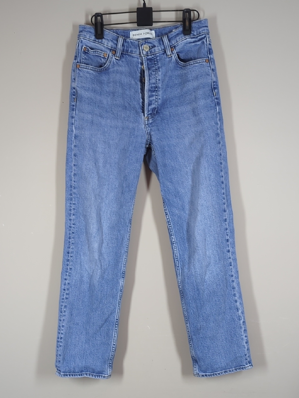 Denim Forum The Arlo High Rise Straight  Light Wash Straight Jeans 27